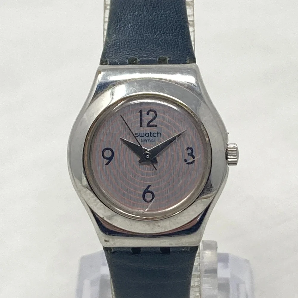 Swatch Aim At Me Womens Watch 24mm Silver Tone Black Swiss Made WR New Battery